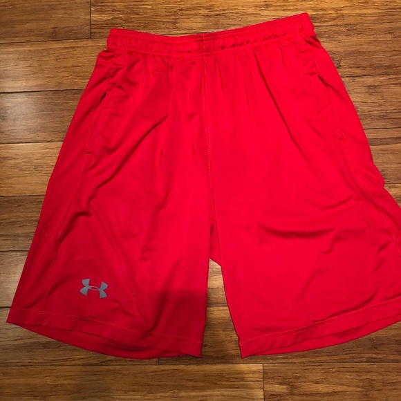 NWOT Under Armour performance stretch short - Picture 1 of 4